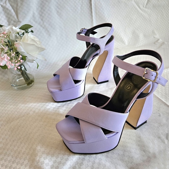 NDS Women's SI Rossi Purple Leather Sandals Pump Heels Size 4.5 US - Picture 3 of 16